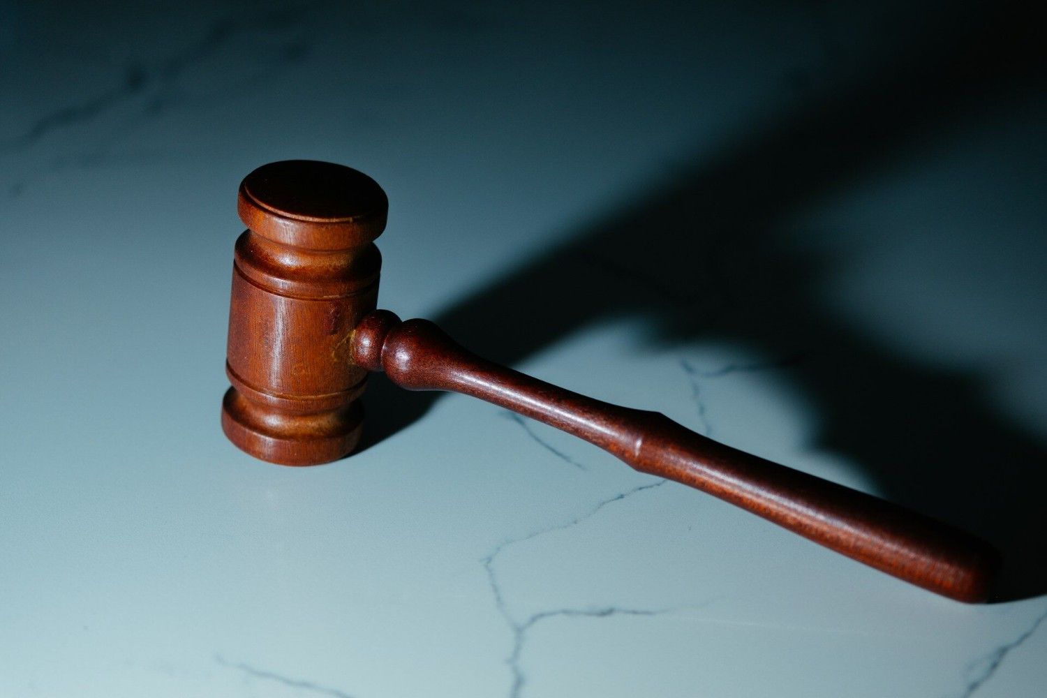 Evidentiary Hearing vs. Divorce Trial: What’s the Difference?