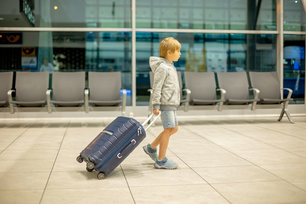 Kids Holiday Travel After a Divorce: 5 Tips